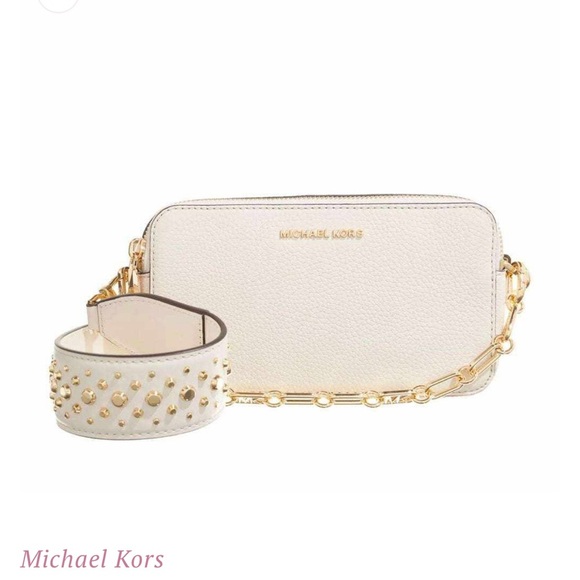 Jet Set Small Pebbled Leather Double-Zip Crossbody Bag Cream $422 - Picture 1 of 1